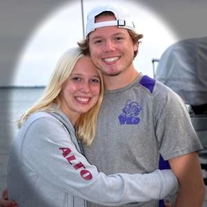 Meet your Posher, Kenzy